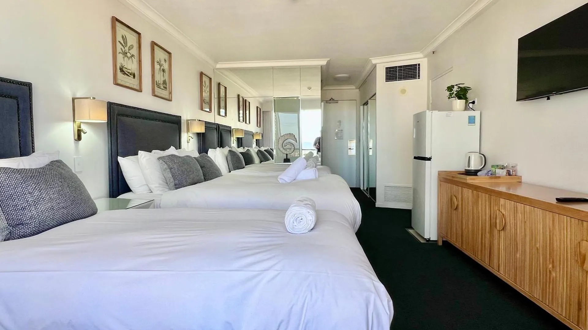 Apartment Top Level Ocean View Oasis With 3 Beds Gold Coast